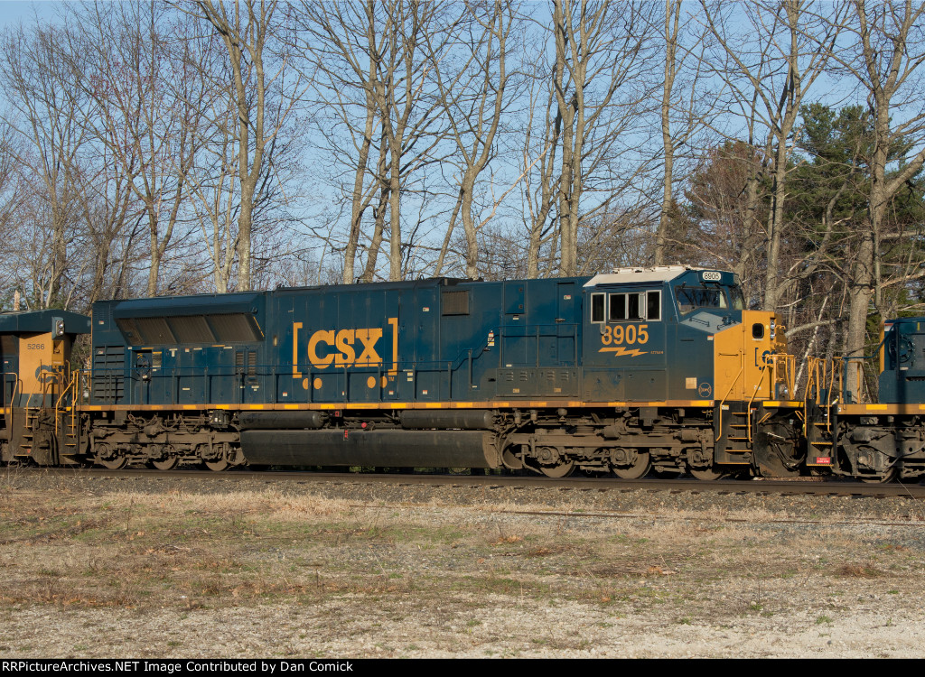 CSXT 8905